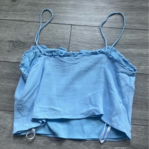 Superdown Blue Crop Top - Picture 6 of 6